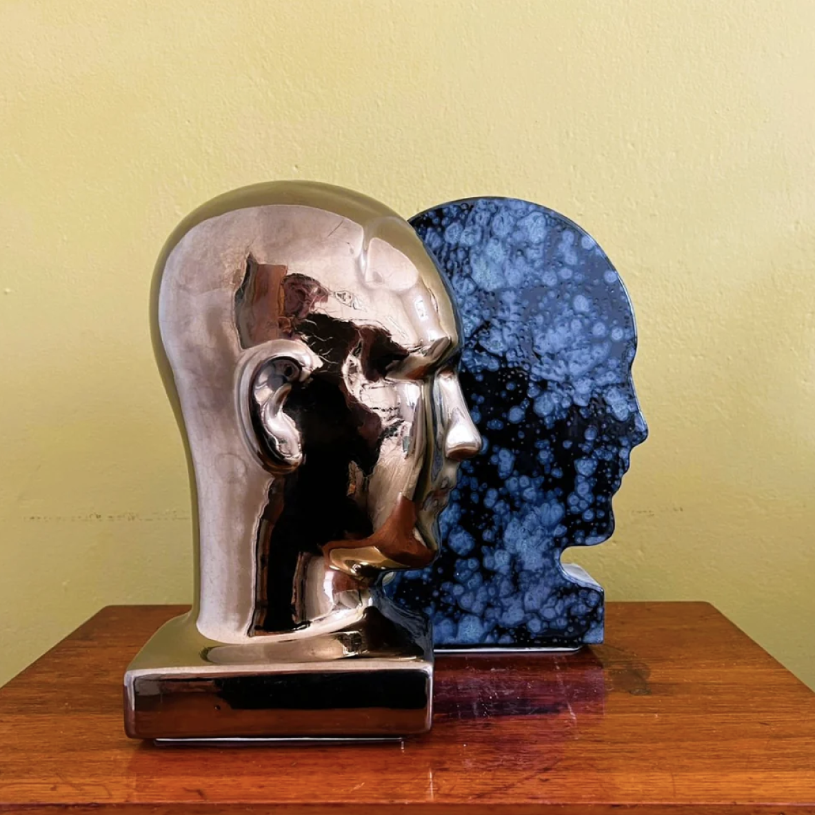 Artificial Intelligence Bookends - Obsidian