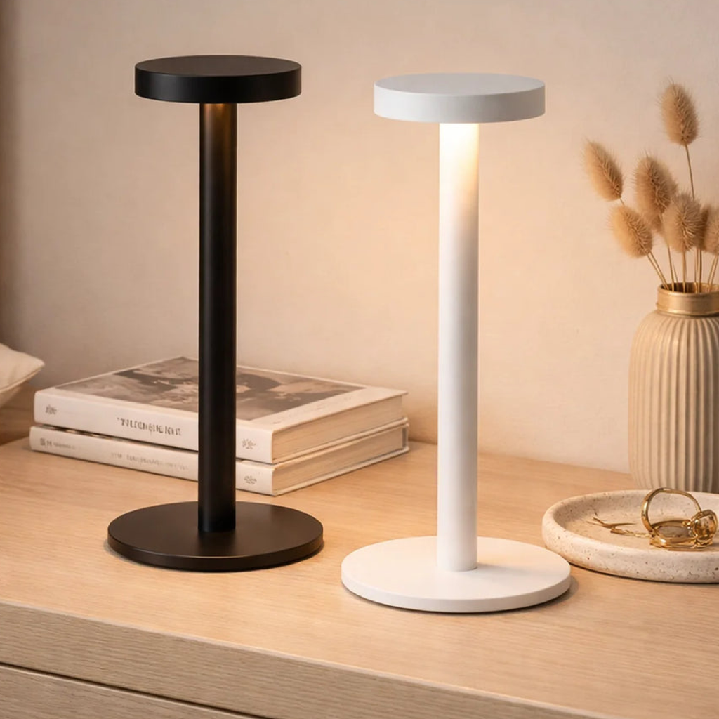 Chit Chat Table Lamp - Black