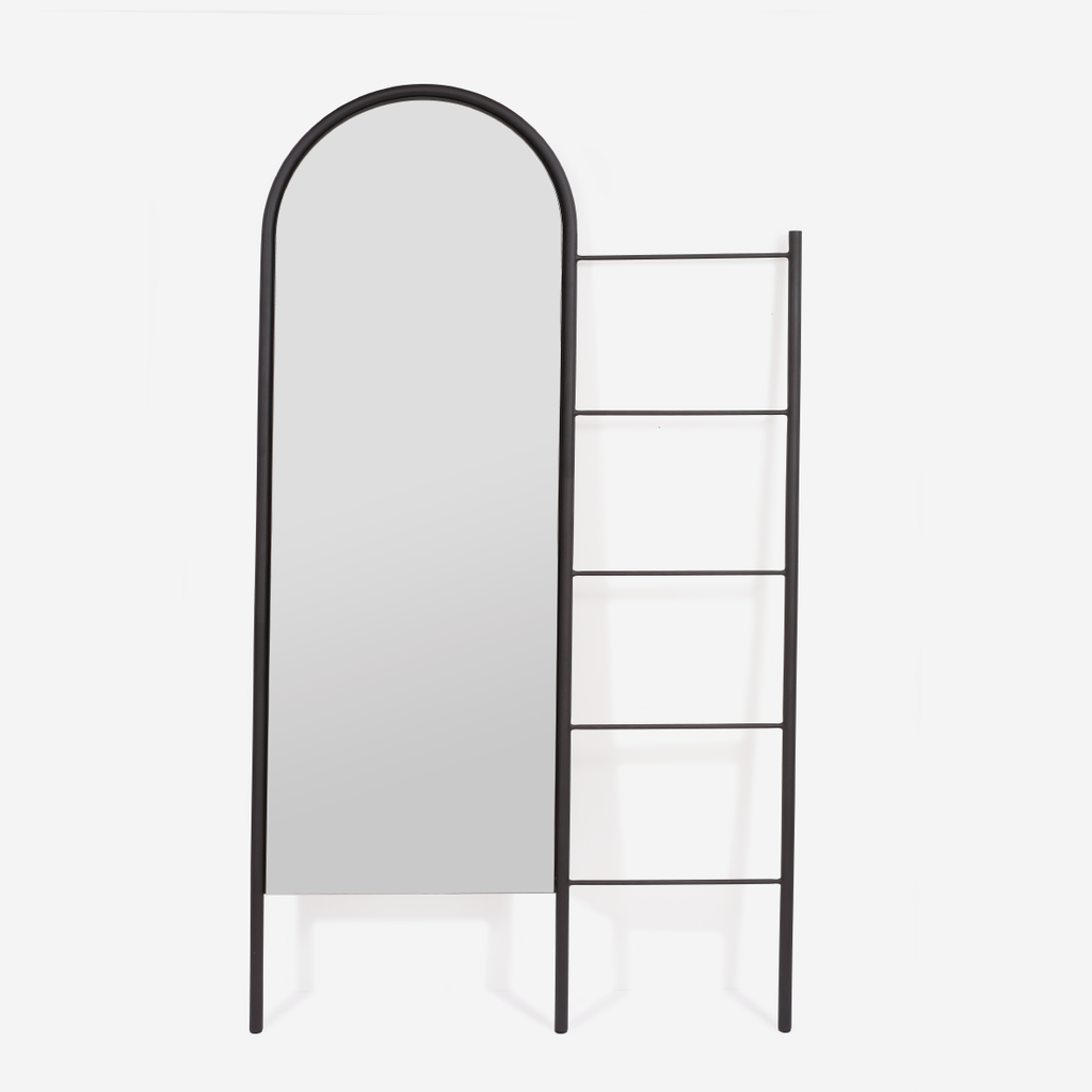 Barcelona Dressing Station